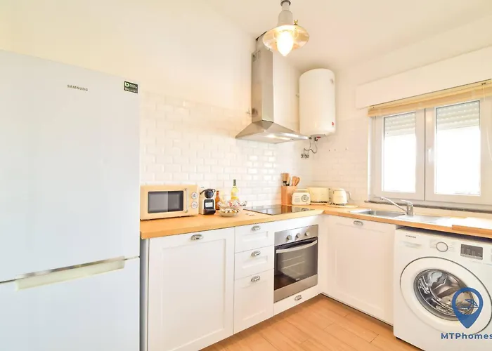 Apartment Eva Andorinha 2 Pax By Mtphomes *